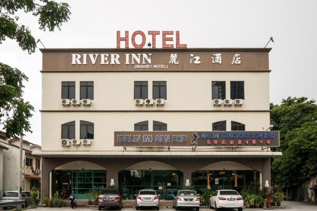 Oyo 301 River Inn Hotel Бътъруърт Екстериор снимка