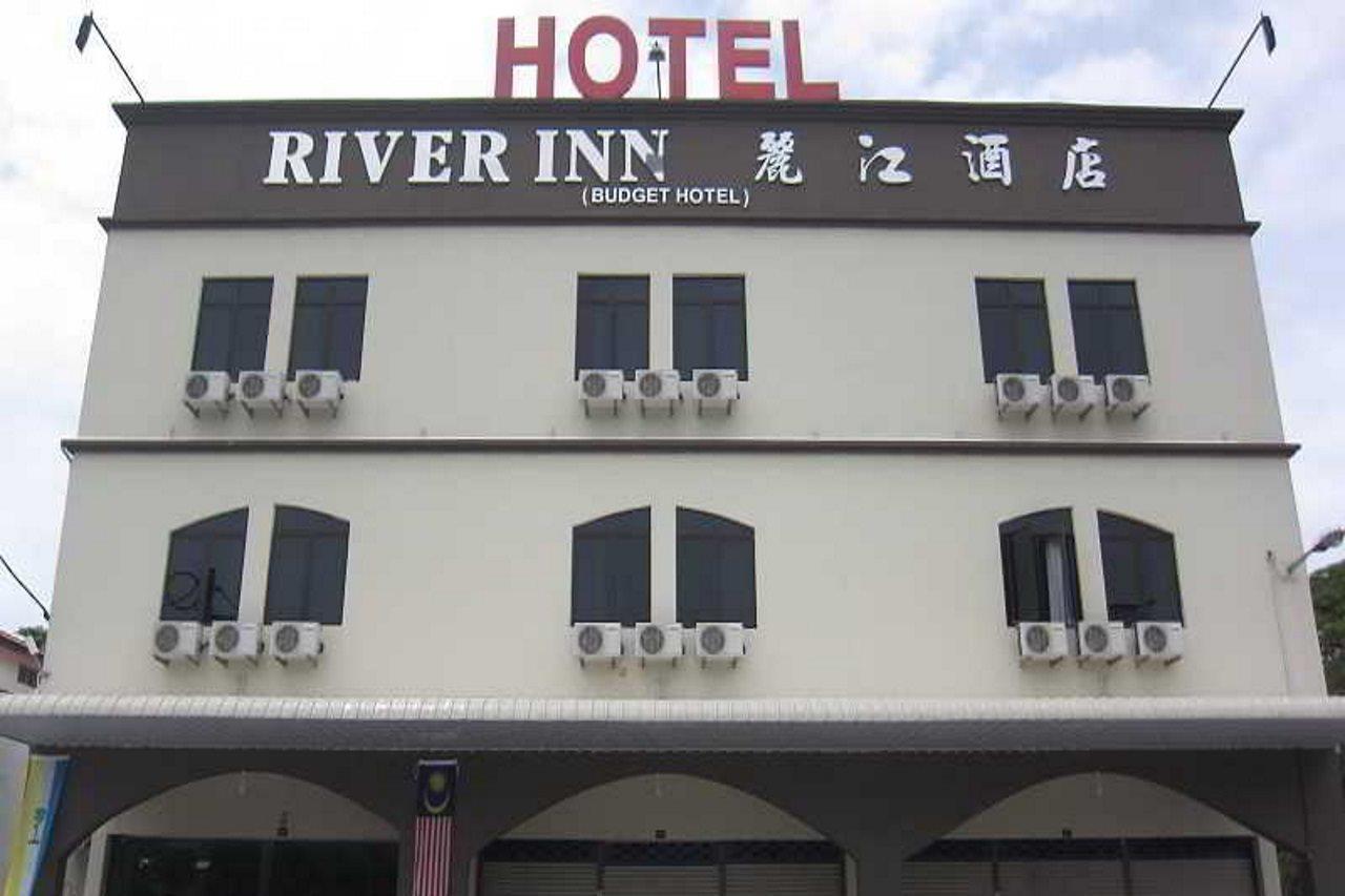 Oyo 301 River Inn Hotel Бътъруърт Екстериор снимка