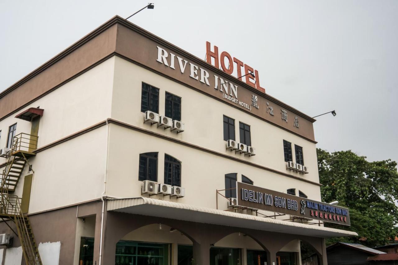 Oyo 301 River Inn Hotel Бътъруърт Екстериор снимка