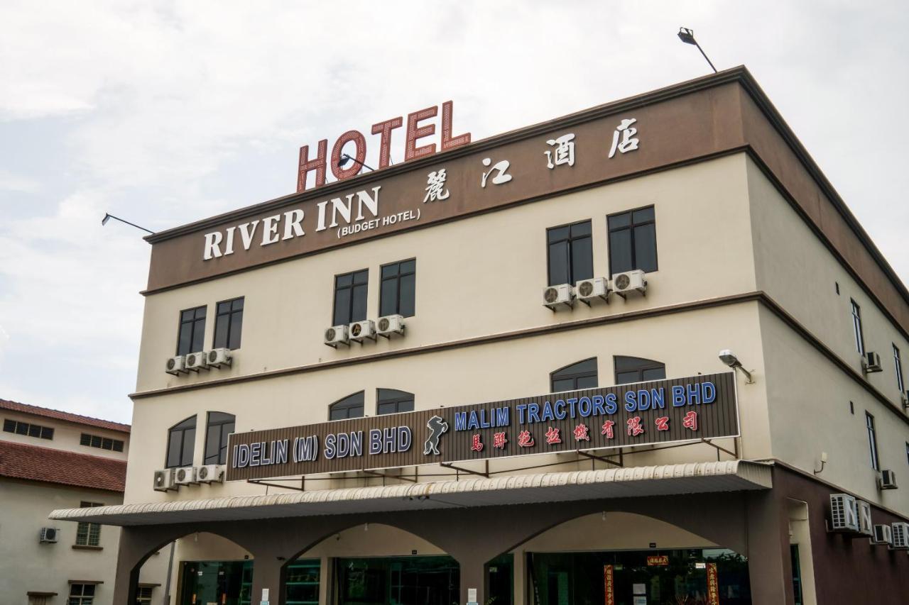 Oyo 301 River Inn Hotel Бътъруърт Екстериор снимка